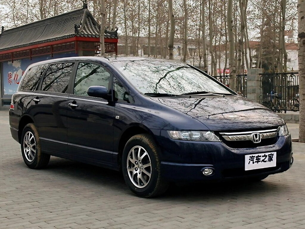Honda Odyssey 3 поколение, рестайлинг, минивэн (04.2006 - 09.2009)